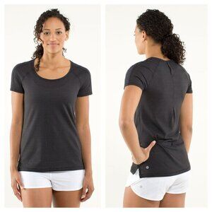 Lululemon Race Me Short Sleeve 8 Black